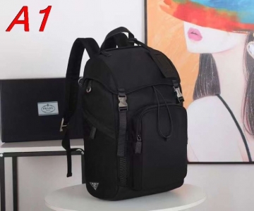 おすすめな大人のトレンド2026SSプラダメンズバッグ