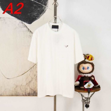 NEW ARRIVAL プラダ 【マルチシーズン】 デイリーユースTシャツ 着回し自在