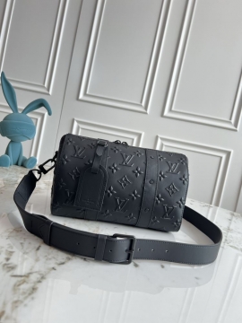 王道コンビ2026新作ルイヴィトンメンズバッグ