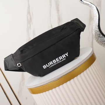 愛用ブランド2026新作バーバリーメンズバッグ