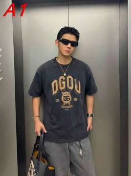 最新作 ドルチェ＆ガッバーナ 【完売必至】 コレクションTシャツ ハイセンス デ...