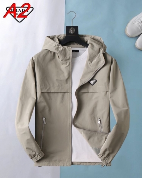 NEW プラダ コート 最新とても可愛い