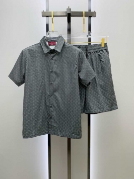 今季新作 グッチ 【数量限定】 トレンドトップ セットアップ上下 バイラル 着回し自在