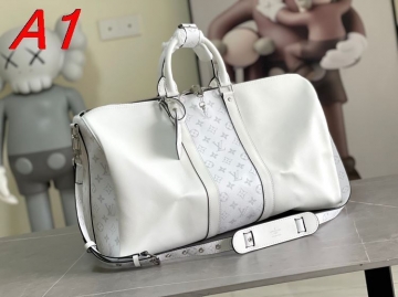 日本即完売予想2026新作ルイヴィトンメンズバッグ