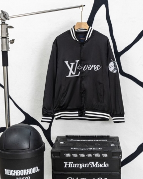 今季新作 ルイヴィトン コート 岩ちゃん愛用