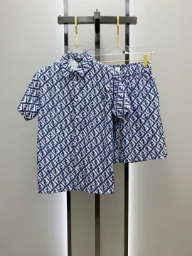 今季新作 フェンデイ デイリーユース ノスタルジック メンズ レディース セットアップ上下