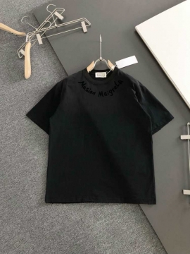 2026年新作 メゾン マルジェラ クリーンな印象 スマートカジュアル ナチュラル ユニセックス