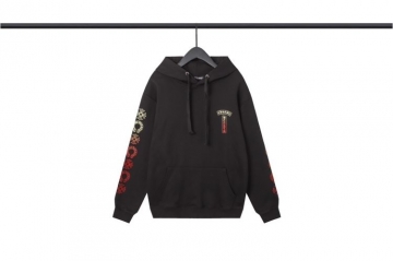 NEW クロムハーツ パーカー 日本即完売予想