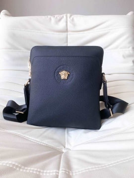 格安SALE2026新品ヴェルサーチメンズバッグ