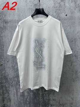 NEW ARRIVAL イヴ サンローラン 【ストリート系】 トレンドトップTシャツ クール&カジュアル 着回し自在