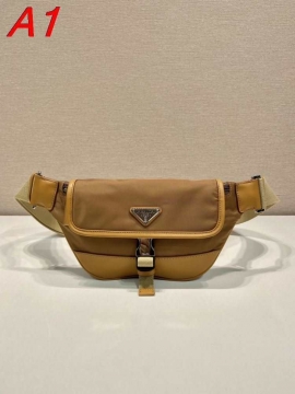 岩ちゃん愛用2026新作プラダメンズバッグ