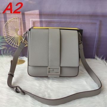 新作売切れ続出2026新品フェンデイメンズバッグ