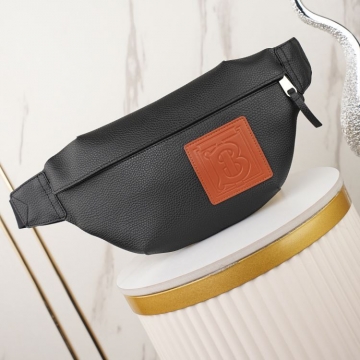 完売必須2026新品バーバリーメンズバッグ