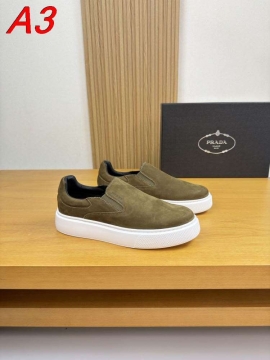 2026入荷しました【Prada】スリッポン スエード 编针织边缘 ベージュ カジュアル 