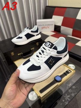 2026入荷【Dolce & Gabbana】スニーカー パテントレザー CDロゴ ホワイト×ブラック カジュアル 