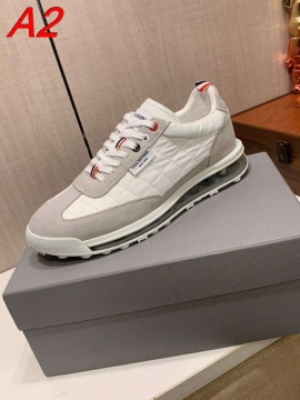 2026新作登場！【Thom Browne】スニーカー スエード×レザー キルティング 黑白撞色×トリコロール カジュアル 