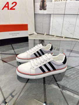 2026発売【Thom Browne】スニーカー レザー 白いライン装饰 Black×トリコロール カジュアル 