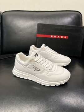 2026年夏新作【Prada】スニーカー レザー ステッチ装饰  White カジュアル 