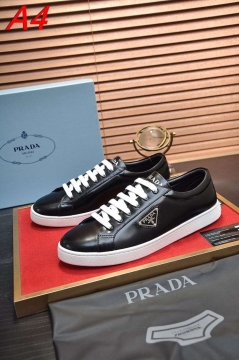 2026年夏新作【Prada】スニーカー レザー 青い三角标识  White カジュアル 