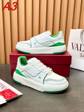 2026入荷しました【Valentino】スニーカーレザー 双V Logo 透气孔 プラットフォーム 白 カジュアル 
