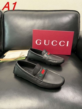 2026入荷【Gucci】チャンキースニーカー メッシュ×ファブリック GGモノグラム ホワイト×ネイビー ストリート 