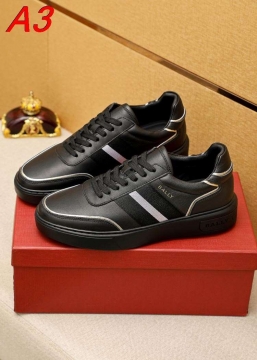 2026入荷【Burberry】ローカットスニーカー レザー ストライプ ホワイト×レッド カジュアル 