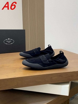 2026新作発表【Prada】ローファー スエード 币形装饰 グレー カジュアル 