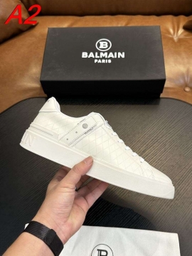 2026新作【Balmain】ローカットスニーカー レザー 型押し 菱格 ネイビー×WHITE パーティー 