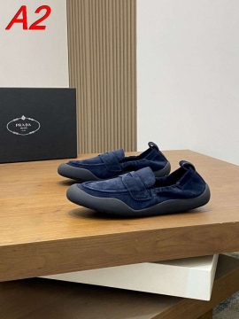 2026新作発表【Prada】ローファー スエード 币形装饰 グレー カジュアル 