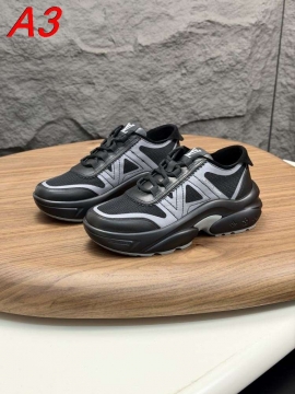 2026発売【Louis Vuitton】チャンキースニーカー レザー×メッシュ V字装饰 :black ストリート 