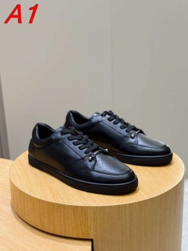 2026新作発表【Christian Louboutin】スニーカー レザー 五金装飾 厚底  ブラック×シルバー ビジネス 