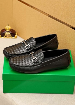 2026入荷しました【Bottega Veneta】ローファー レザー イントレチャート ビットローファー  ブラック×シルバー ビジネス 