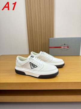 2026発売【Prada】スニーカー レザー 倒三角标识 赤装饰  White× Black カジュアル 