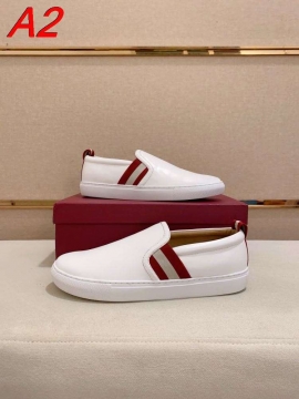 2026発売【Burberry】ローファー レザー ストラクチャーデザイン グレー×ブラック カジュアル 