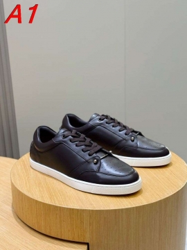 2026発売【Christian Louboutin】スニーカー レザー 釘装飾 ブラウン×ホワイト デイリー 