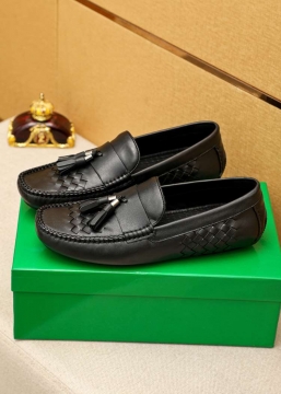 2026発売【Bottega Veneta】ローファー レザー イントレチャート フラ|Confort×銀五金  ブラック×シルバー フォーマル 