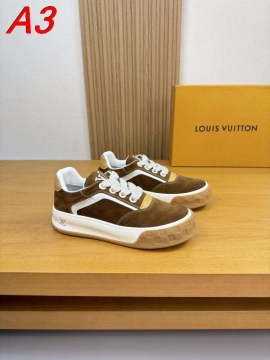 2026年夏新作【Louis Vuitton】スニーカースエード×レザー  Logo装饰 V装饰 藏ブルー×ゴールド カジュアル 