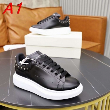 2026発売【Alexander McQueen】オーバーサイズソール スニーカー レザー×スエード 银色铆钉  Black ストリート 