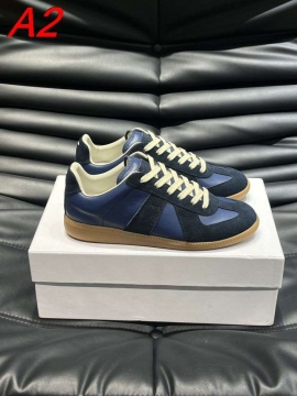 2026入荷【MM6 Maison Margiela】スニーカー レザー×スエード V字装饰 德训鞋款式 ホワイト×グレー ストリート 
