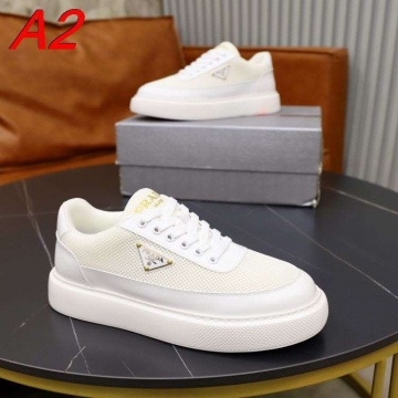 2026入荷しました【Prada】スニーカー 编针织×光泽レザー 倒三角标识 黑白撞色 ストリート 