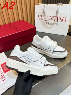 2026新作【Valentino】スニーカーレザー 双V Logo プラットフォーム 白×オレンジ カジュアル 