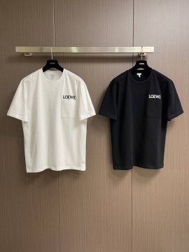 2026 ロエベ 夏ニュー 刺繍ポケット クルーネック半袖Tシャツ リラックスオーバーシルエット ブランド コピー