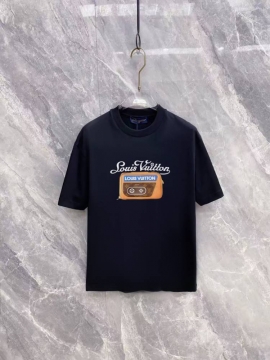 2026 ルイヴィトン 夏先行販売 ハイエンドカスタム クルーネックTシャツ ドロップショルダー トレンド ブランド コピー
