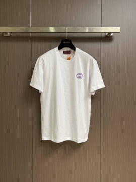 2026 グッチ 夏新着 ロゴ クルーネック半袖Tシャツ リラックスオーバーシルエット ブランド コピー