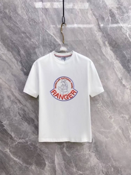 2026 モンクレール 夏先行販売 クルーネック半袖Tシャツ ハイエンドカスタム きめ細かく柔らかな肌触り ブランド コピー