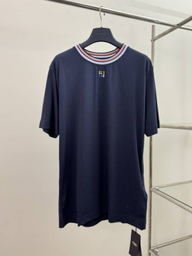 2026 フェンデイ 夏新着 刺繍コットン クルーネック半袖Tシャツ シンプル合わせやすい ブランド コピー