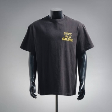 2026 ギャラリー デプト 夏新着 プリントヴィンテージウォッシュ クルーネック半袖Tシャツ 洗濯耐久性抜群 ブランド コピー