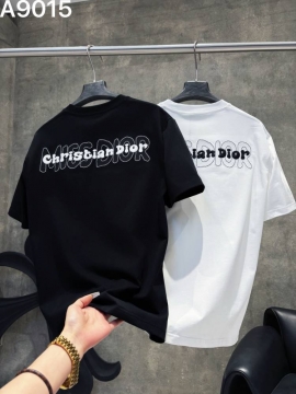 2026 ディオール 夏先行販売 ハイエンドカスタム クルーネック半袖Tシャツ 欧州サイズ大きめ 143 ブランド コピー