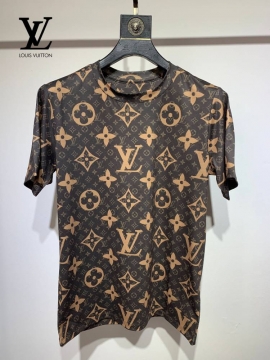 2026 ルイヴィトン 夏新着 シルケットコットン×ラグジュアリー クルーネック半袖Tシャツ リラックスオーバーシルエット ブランド コピー