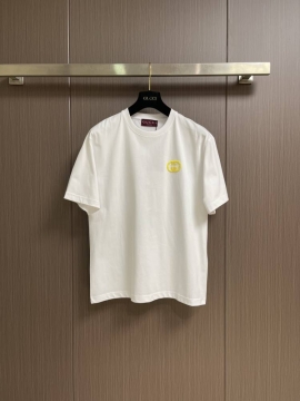 2026 グッチ 夏新着 プリント植毛 クルーネック半袖Tシャツ 洗濯耐久性抜群 ブランド コピー